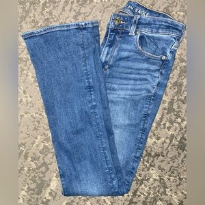 Size 6 regular, American Eagle Bootcut Jeans